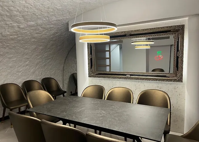 Private For Groups In The Centre * Budapest