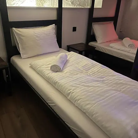 Private For Groups In The Centre